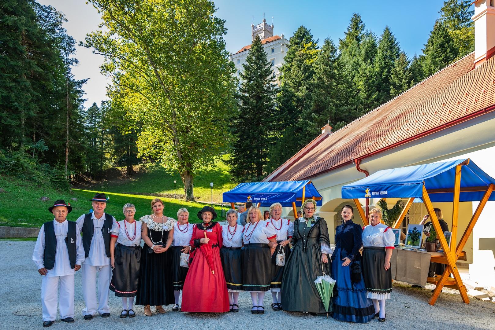 Uvodni dogodek projekta »Hosted by tradition« povezal več kot 50 turističnih deležnikov iz Slovenije in Hrvaške